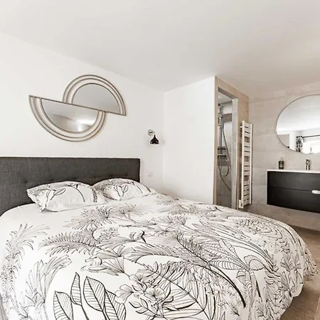 Maison De Charme Au Bois-plage-en-re, 4 Chambres, Confort De Gamme - Fr-1-835-38 펜션