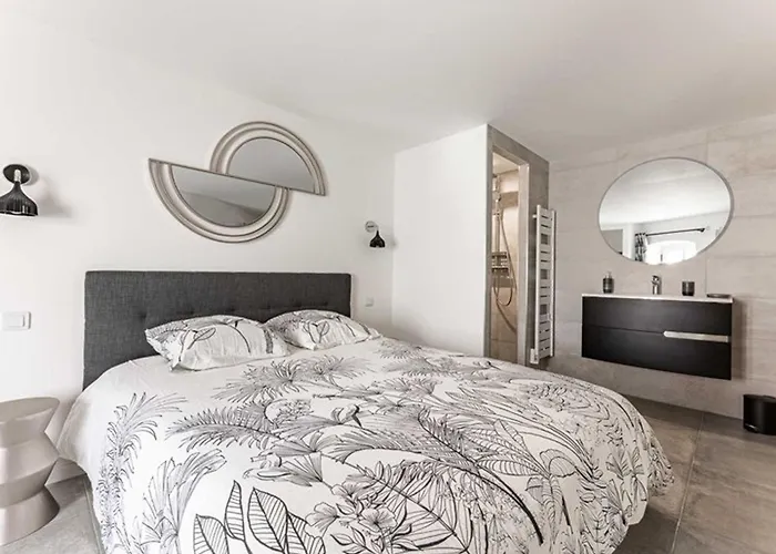 Maison De Charme Au Bois-plage-en-ré, 4 Chambres, Confort De Gamme - Fr-1-835-38 Le Bois-Plage-en-Ré